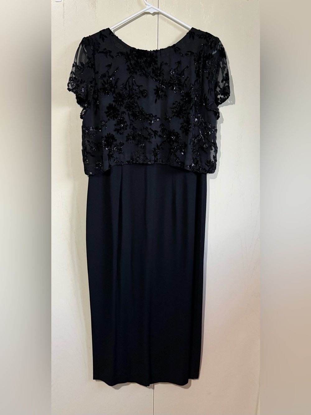 VIRGO II Black Floral Evening Gown Dress